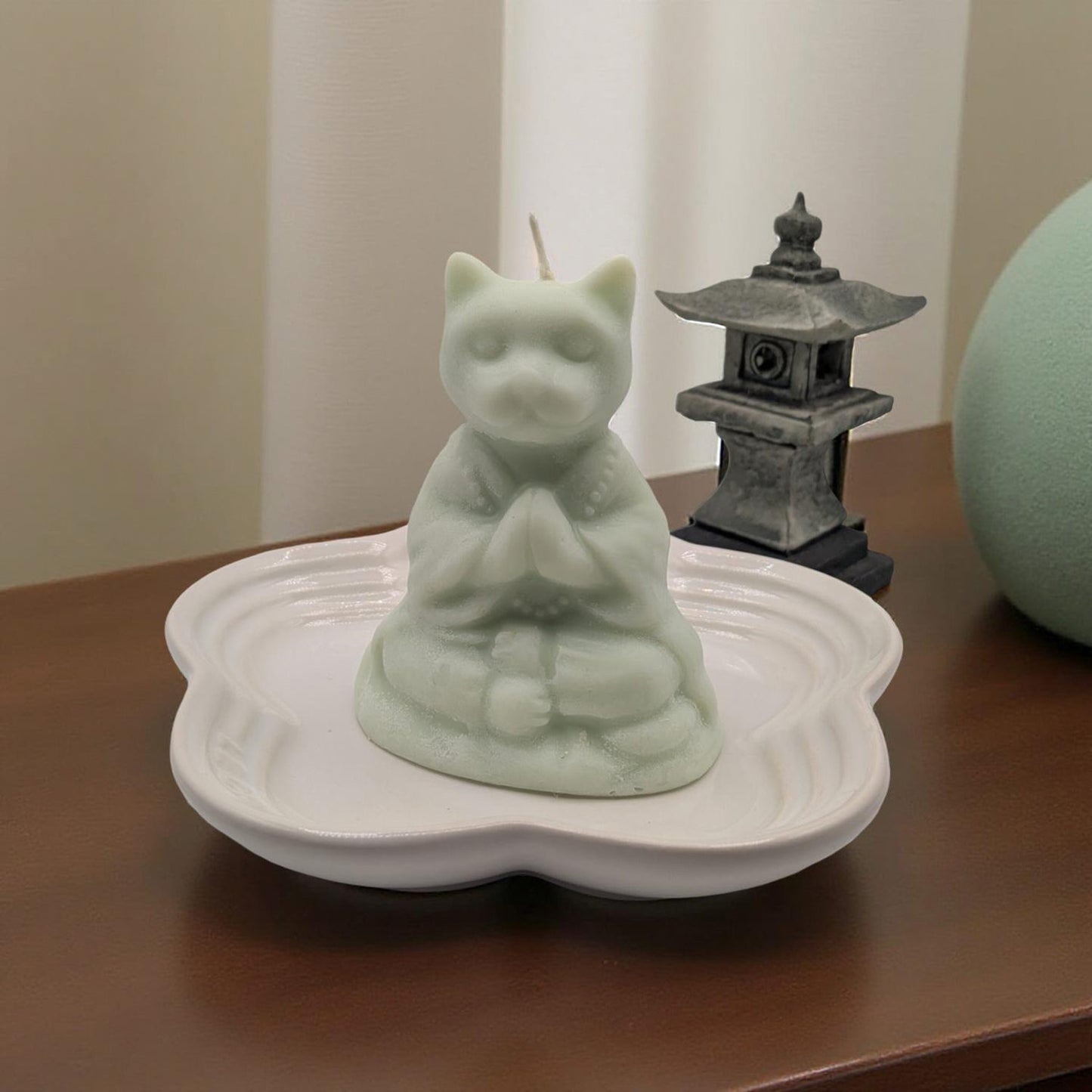 Mediation and cleaning space Kitty Candles - Sage and Chamomile